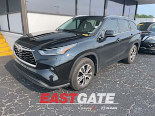 2021 Toyota Highlander XLE 5TDHZRBH4MS534606 2021 Toyota Highlander XLE