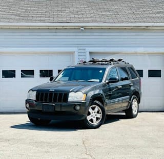 2005 Jeep Grand Cherokee Laredo 1J4GR48K85C606888 2005 Jeep Grand Cherokee Laredo