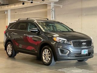 2016 Kia Sorento LX 5XYPGDA30GG040562 2016 Kia Sorento LX
