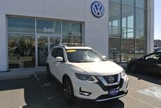 2017 Nissan Rogue SL JN8AT2MV4HW250089 2017 Nissan Rogue SL