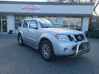 2010 Nissan Pathfinder LE 5N1AR1NB3AC610755 2010 Nissan Pathfinder LE