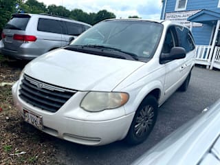 2007 Chrysler Town and Country LX 2A4GP44R37R218129 2007 Chrysler Town and Country LX
