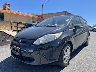 2013 Ford Fiesta SE 3FADP4EJ7DM199367 2013 Ford Fiesta SE