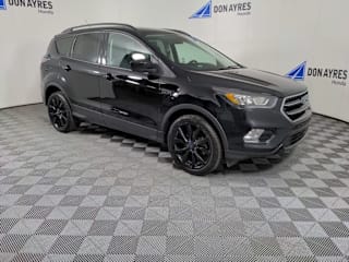 2017 Ford Escape SE 1FMCU9G93HUA12217 2017 Ford Escape SE