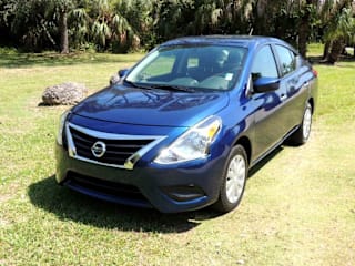 2019 Nissan Versa SV 3N1CN7AP1KL876510 2019 Nissan Versa SV