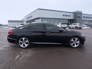 2018 Honda Accord Touring 1HGCV1F99JA149028 2018 Honda Accord Touring