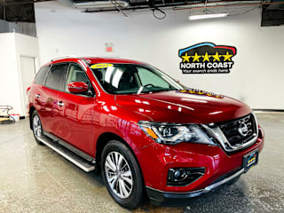 2018 Nissan Pathfinder SV 5N1DR2MM6JC617317 2018 Nissan Pathfinder SV