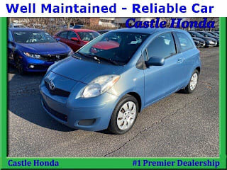 2009 Toyota Yaris Base JTDJT903595240171 2009 Toyota Yaris Base