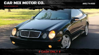 2000 Mercedes-Benz CLK WDBLJ70G8YF146749 2000 Mercedes-Benz CLK