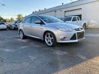 2012 Ford Focus Titanium 1FAHP3J28CL468440 2012 Ford Focus Titanium