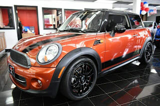 2013 MINI Cooper Cooper WMWSU3C54DT372593 2013 MINI Cooper Cooper
