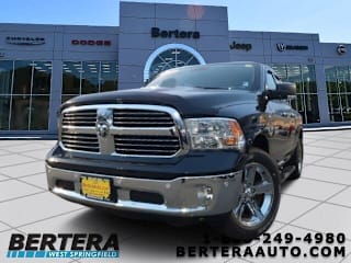2018 Ram Pickup 1500 1C6RR7GT7JS182430 2018 Ram Pickup 1500