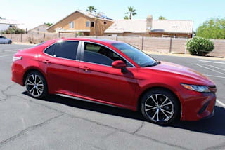2020 Toyota Camry SE 4T1G11AK2LU309785 2020 Toyota Camry SE