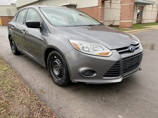 2012 Ford Focus 1FAHP3E25CL100260 2012 Ford Focus