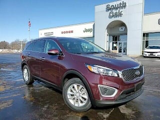 2018 Kia Sorento 5XYPG4A37JG364695 2018 Kia Sorento