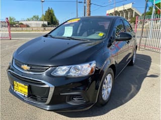 2017 Chevrolet Sonic 1G1JD5SH4H4112564 2017 Chevrolet Sonic