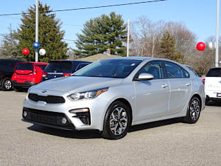 2019 Kia Forte LXS 3KPF24AD2KE015302 2019 Kia Forte LXS