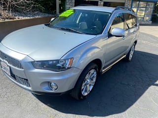 2013 Mitsubishi Outlander SE JA4JT3AWXDU020300 2013 Mitsubishi Outlander SE