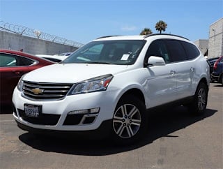 2017 Chevrolet Traverse LT 1GNKRGKD6HJ190844 2017 Chevrolet Traverse LT