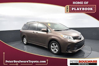 2019 Toyota Sienna LE 8-Passenger 5TDKZ3DC4KS988386 2019 Toyota Sienna LE 8-Passenger