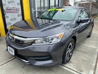 2017 Honda Accord LX 1HGCR2F36HA006070 2017 Honda Accord LX