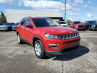 2018 Jeep Compass Latitude 3C4NJDBB5JT283699 2018 Jeep Compass Latitude