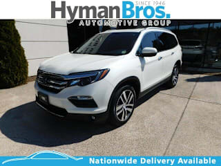 2017 Honda Pilot Touring 5FNYF6H90HB077066 2017 Honda Pilot Touring