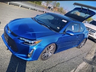 2016 Scion tC Base JTKJF5C73GJ017140 2016 Scion tC Base