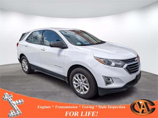 2019 Chevrolet Equinox LS 3GNAXSEV4KS505445 2019 Chevrolet Equinox LS