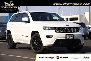 2018 Jeep Grand Cherokee Altitude 1C4RJEAG2JC241894 2018 Jeep Grand Cherokee Altitude