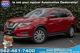 2017 Nissan Rogue S 5N1AT2MT9HC835130 2017 Nissan Rogue S