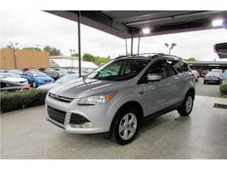 2016 Ford Escape SE 1FMCU0GX8GUA52687 2016 Ford Escape SE
