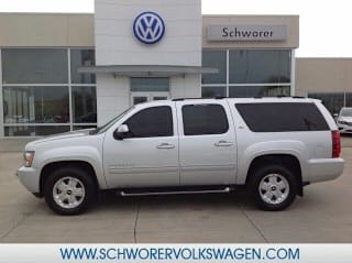 2014 Chevrolet Suburban LT 1500 1GNSKJE70ER158749 2014 Chevrolet Suburban LT 1500