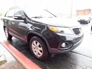 2013 Kia Sorento LX 5XYKT3A62DG398400 2013 Kia Sorento LX