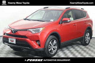 2017 Toyota RAV4 JTMRFREV0HJ162957 2017 Toyota RAV4