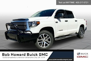 2018 Toyota Tundra SR5 5TFDW5F1XJX719195 2018 Toyota Tundra SR5
