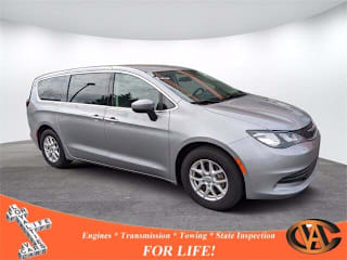 2018 Chrysler Pacifica LX 2C4RC1CG3JR148518 2018 Chrysler Pacifica LX