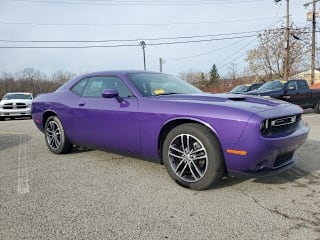 2019 Dodge Challenger SXT 2C3CDZGG7KH680605 2019 Dodge Challenger SXT