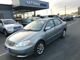 2004 Toyota Corolla LE 1NXBR32E74Z285086 2004 Toyota Corolla LE
