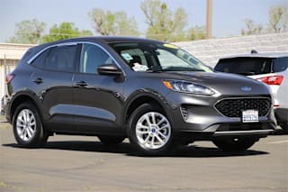 2020 Ford Escape SE 1FMCU9G60LUB19286 2020 Ford Escape SE
