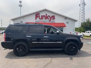 2009 Chevrolet Tahoe LTZ 1GNFK33269R216826 2009 Chevrolet Tahoe LTZ