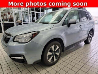 2017 Subaru Forester 2.5i Premium JF2SJAGC4HH586938 2017 Subaru Forester 2.5i Premium