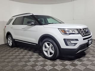 2017 Ford Explorer XLT 1FM5K8D85HGD56926 2017 Ford Explorer XLT
