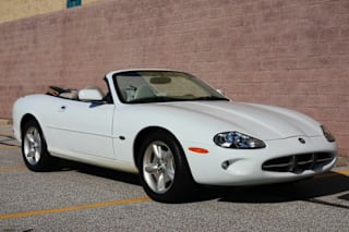 1999 Jaguar XK SAJGX2047XC041132 1999 Jaguar XK