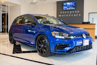 2019 Volkswagen Golf R w/DCC and Navigation WVWVA7AU2KW205798 2019 Volkswagen Golf R w/DCC and Navigation