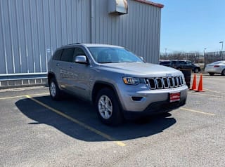 2017 Jeep Grand Cherokee Laredo 1C4RJFAGXHC873896 2017 Jeep Grand Cherokee Laredo