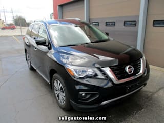 2017 Nissan Pathfinder Platinum 5N1DR2MM8HC910033 2017 Nissan Pathfinder Platinum