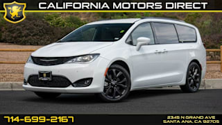 2018 Chrysler Pacifica Touring L 2C4RC1BGXJR252411 2018 Chrysler Pacifica Touring L