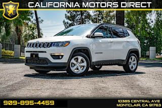 2019 Jeep Compass Latitude 3C4NJCBB5KT700069 2019 Jeep Compass Latitude