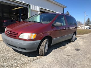 2001 Toyota Sienna 4T3ZF13C11U387818 2001 Toyota Sienna